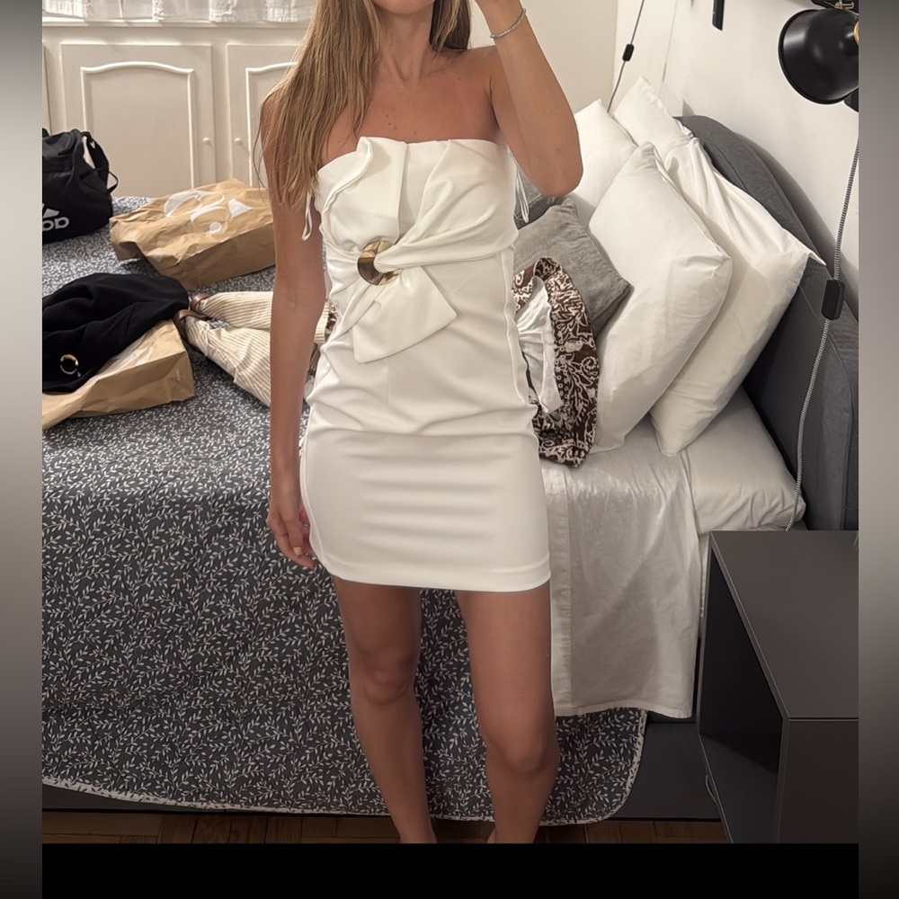 Zara White Strapless Dress with Bow Detail